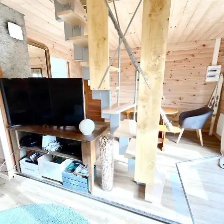 Chalet De 2 Chambres A A 100 M Des Pistes Avec Jardin Amenage Et Wifi Horská chata